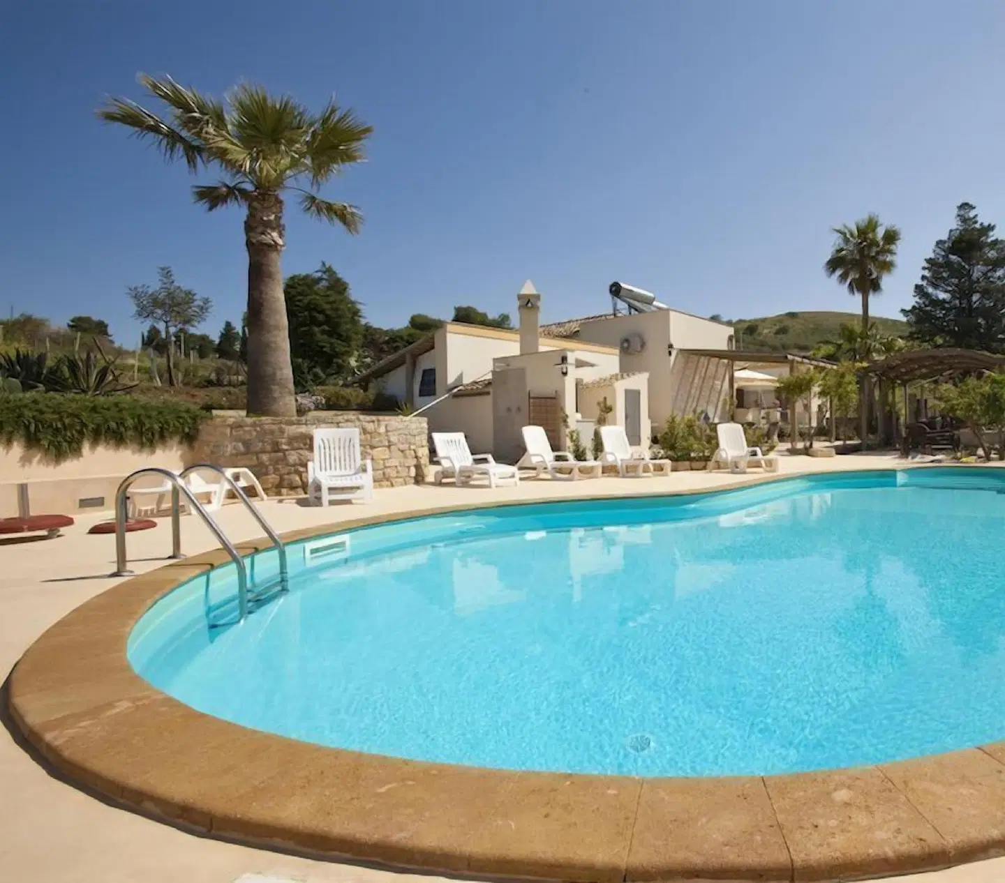 Agriturismo Don Carlo OUTDOOR_POOL