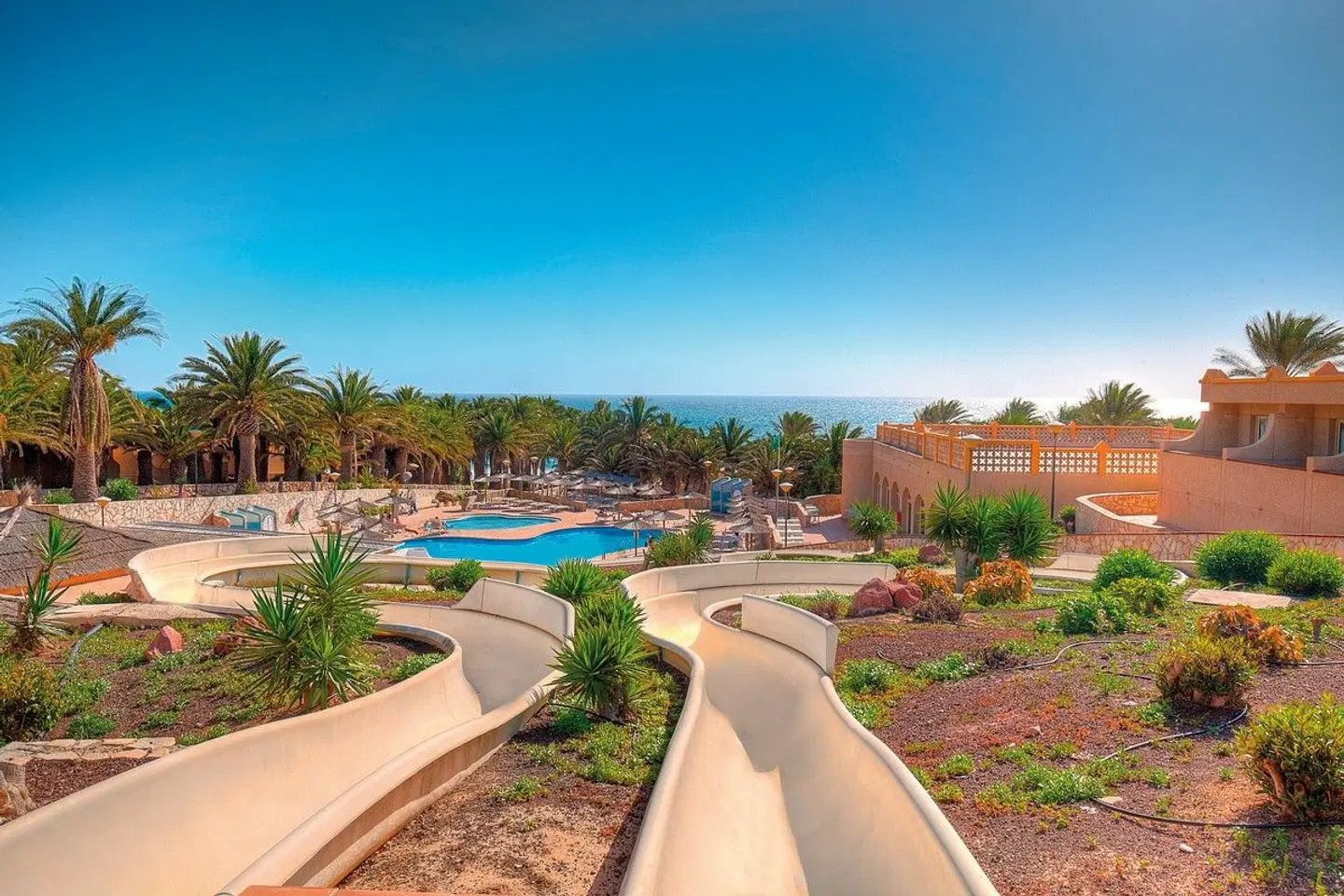 SBH Monica Beach Resort Garten