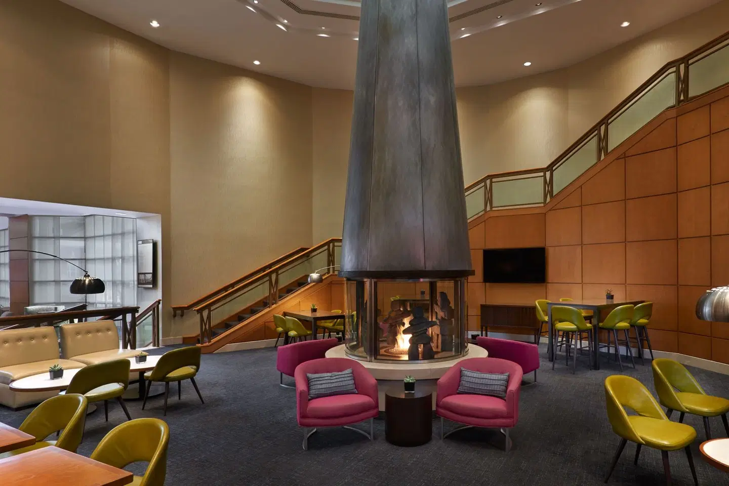 Marriott Downtown at CF Toronto Eaton Centre LOUNGE_LOBBY