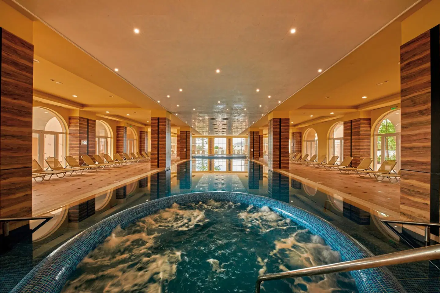 Alua Sunny Beach Resort & Spa Hallenbad
