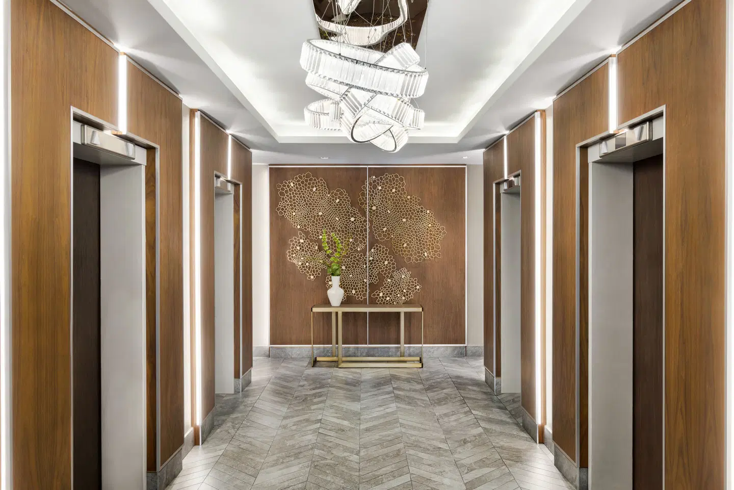 Crowne Plaza Toronto Airport by IHG LOUNGE_LOBBY