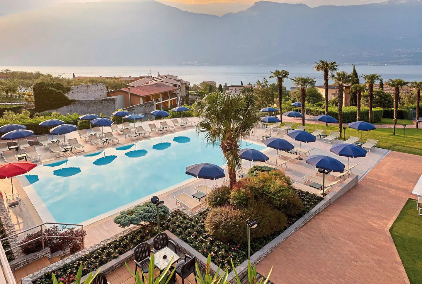 Hotel Royal Village OUTDOOR_POOL