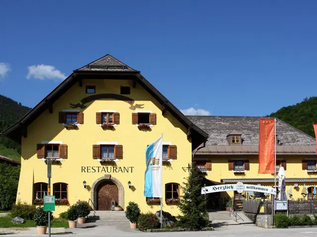 Land-Gut-Hotel & Restaurant Alpenglück EXTERIOR