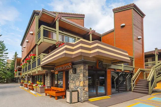 Charltons Banff EXTERIOR