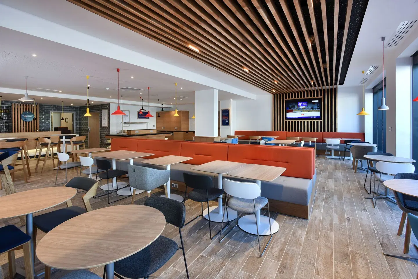 Holiday Inn Express Rouen Centre - Rive Gauche by IHG LOUNGE_LOBBY