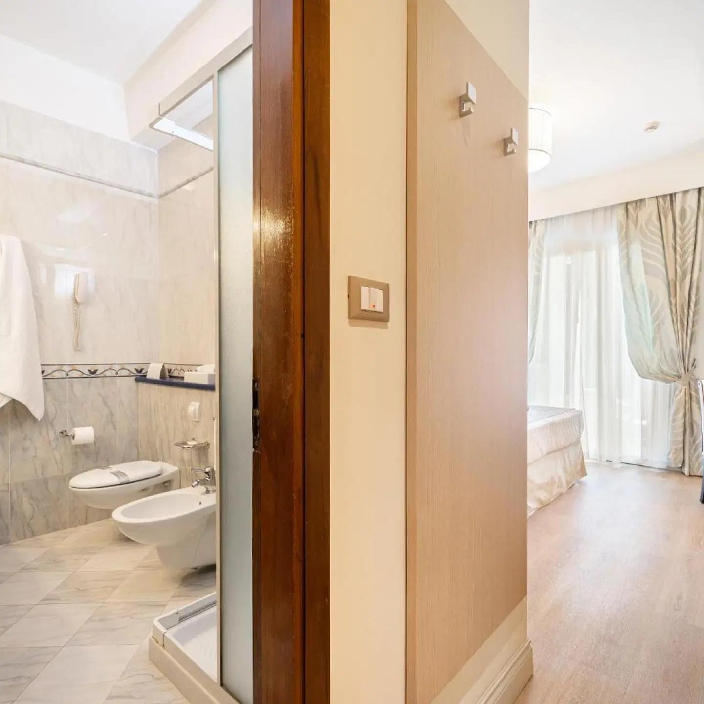 Ariston Molino Terme Badezimmer