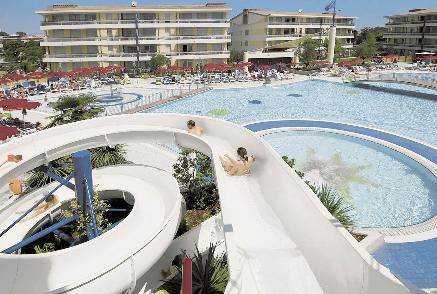 Villaggio Planetarium OUTDOOR_POOL