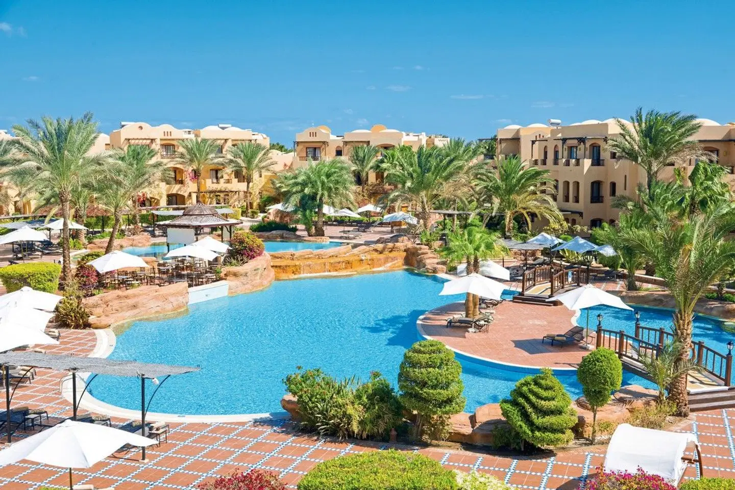 Steigenberger Coraya Beach OUTDOOR_POOL