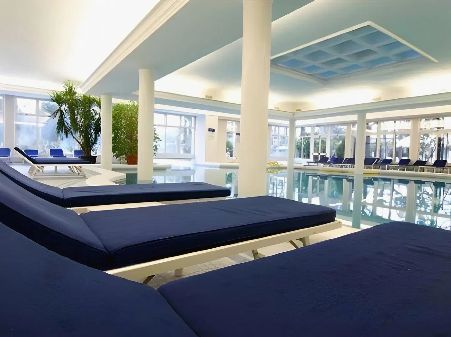 Abano Grand Hotel Hallenbad