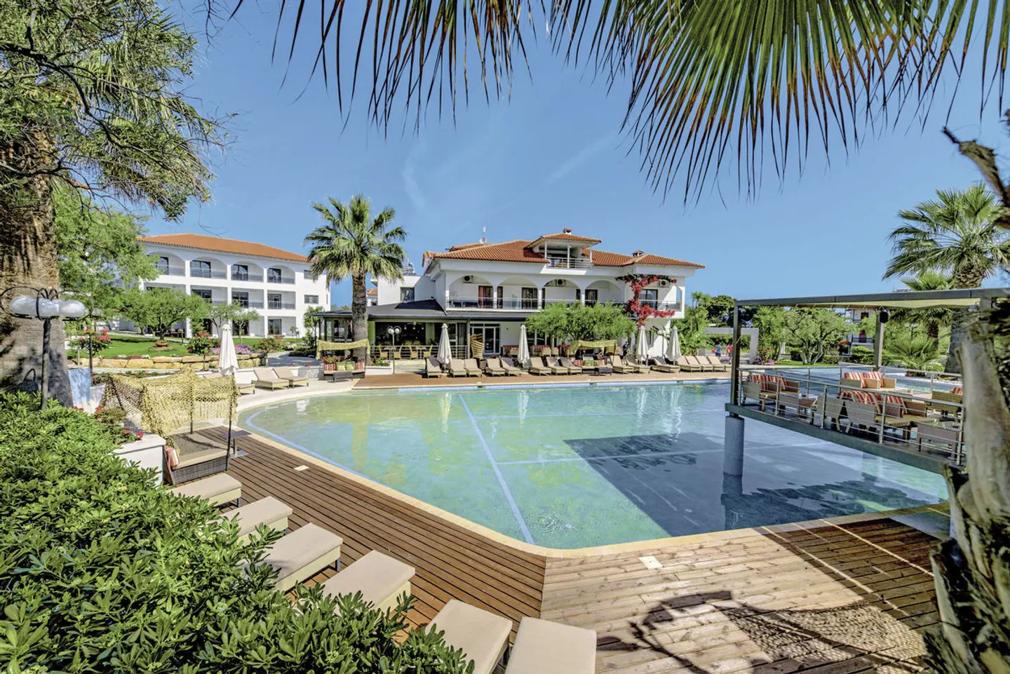 Flegra Palace OUTDOOR_POOL