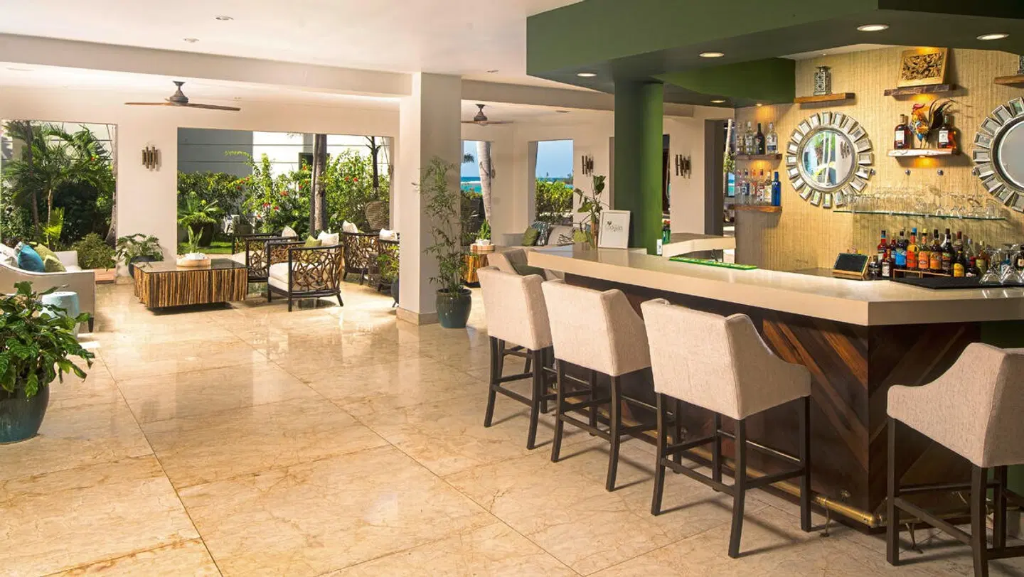 Coyaba Beach Resort Bar