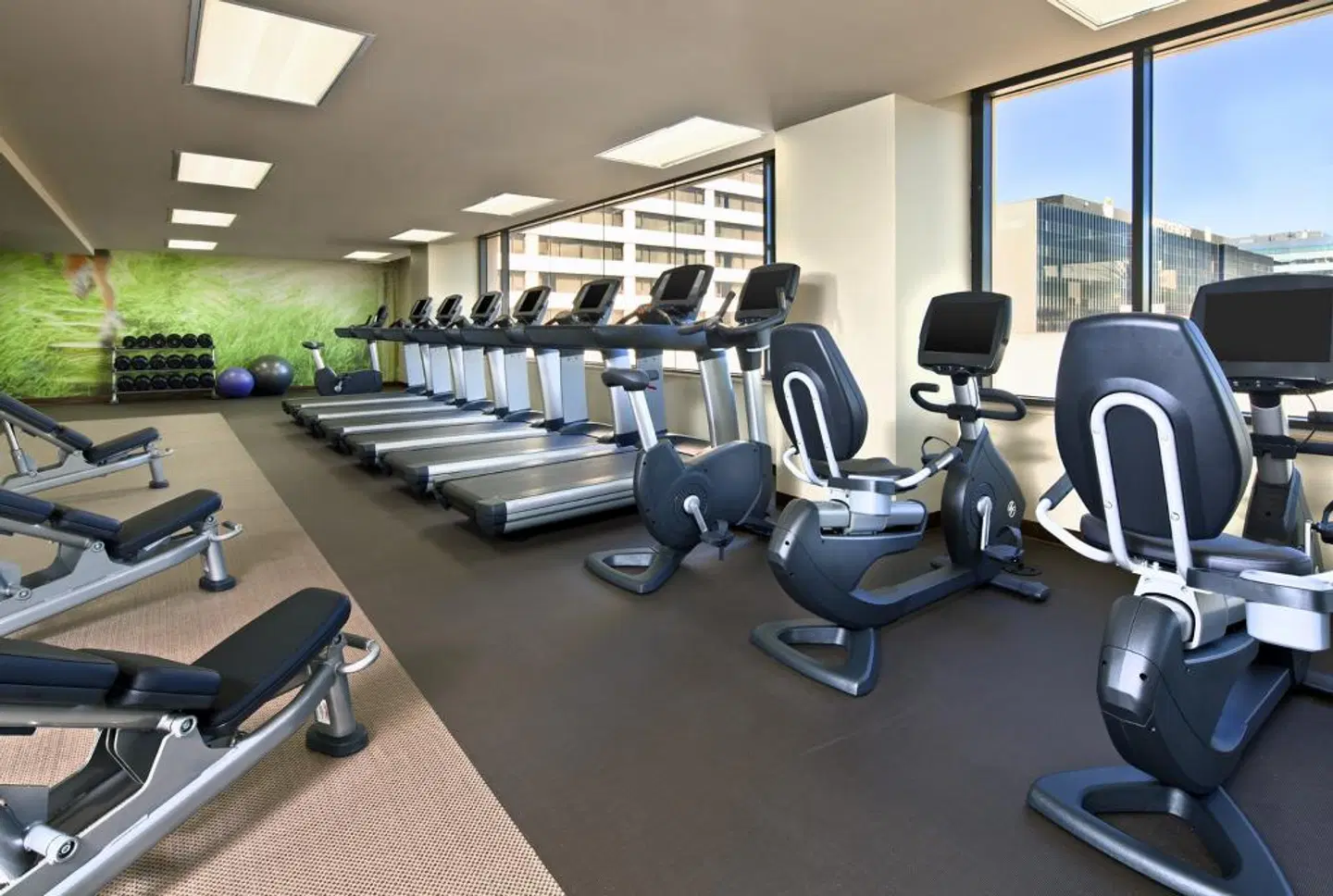 The Westin Los Angeles Airport SPORTS_AND_LEISURE
