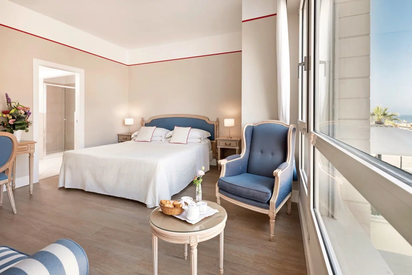 Astor ROOM_EXAMPLE