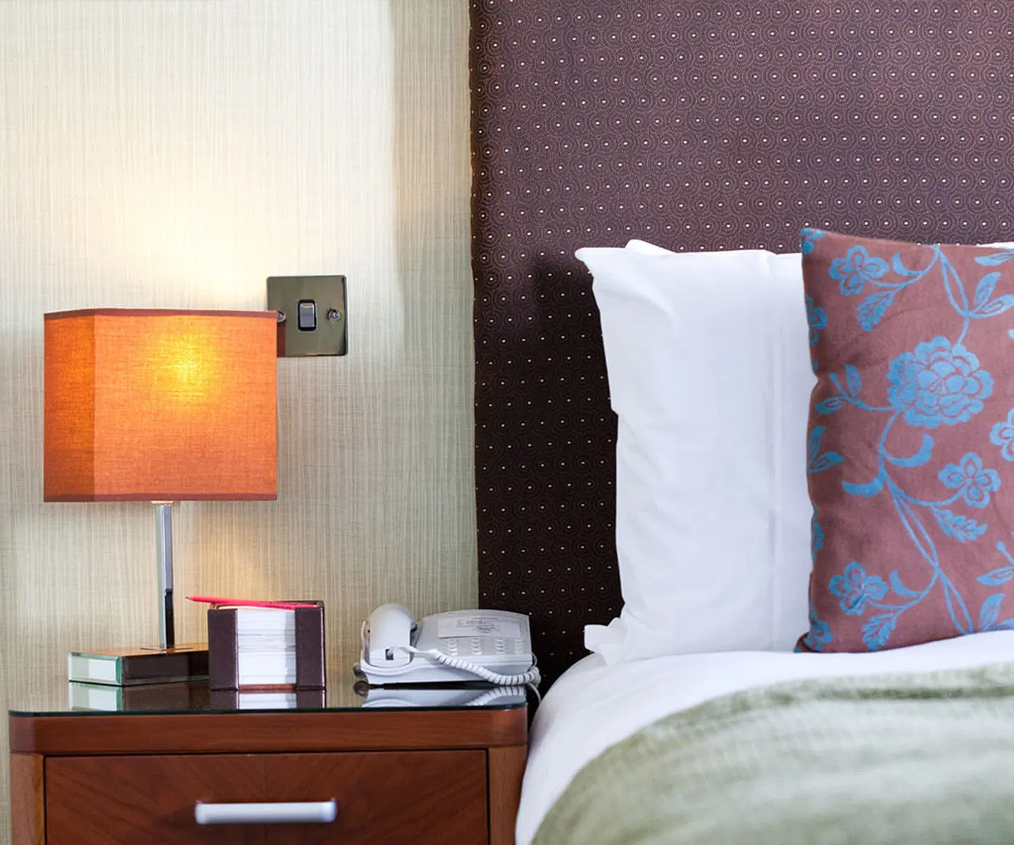 The Lovat ROOM_EXAMPLE