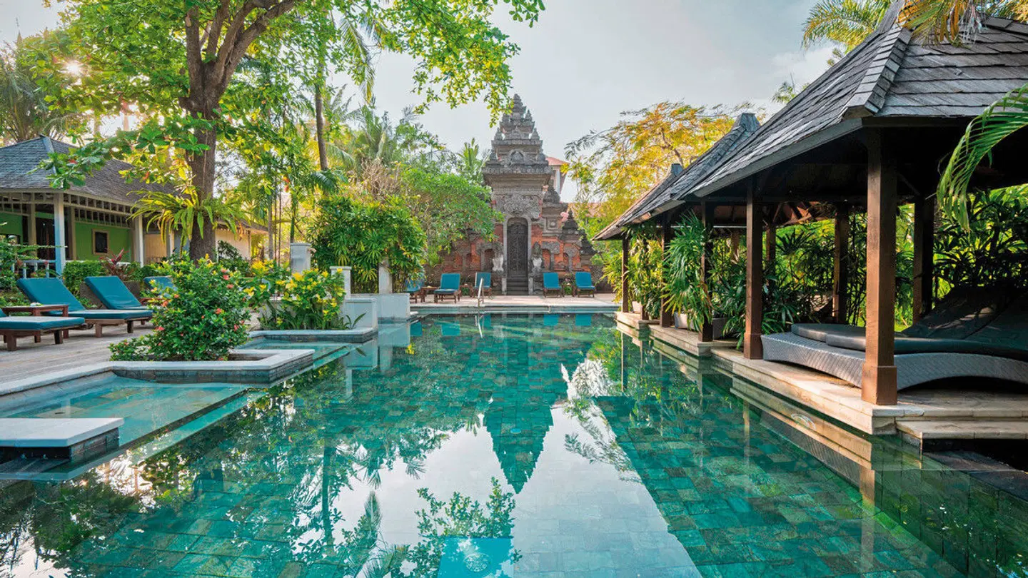 Bali Garden Beach Resort OUTDOOR_POOL