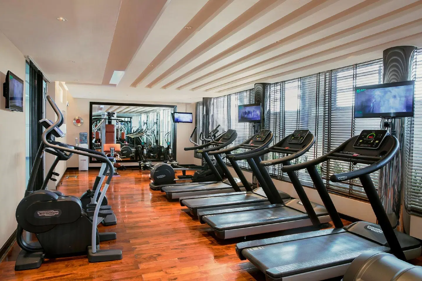 Centro Barsha SPORTS_AND_LEISURE
