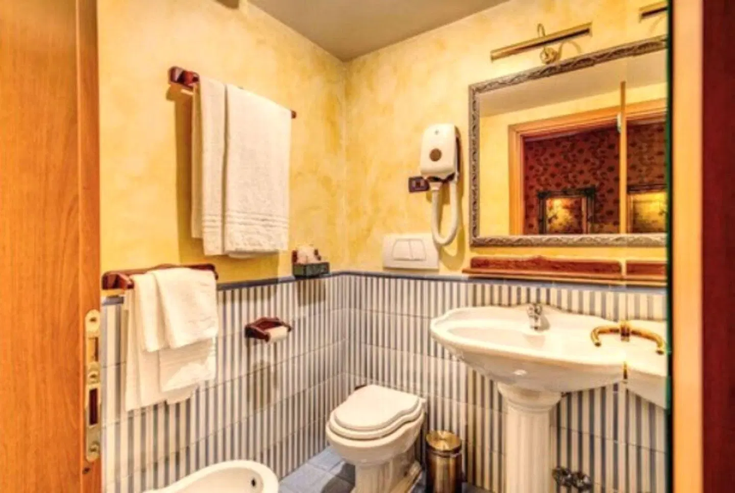 Residenza Ave Roma Badezimmer