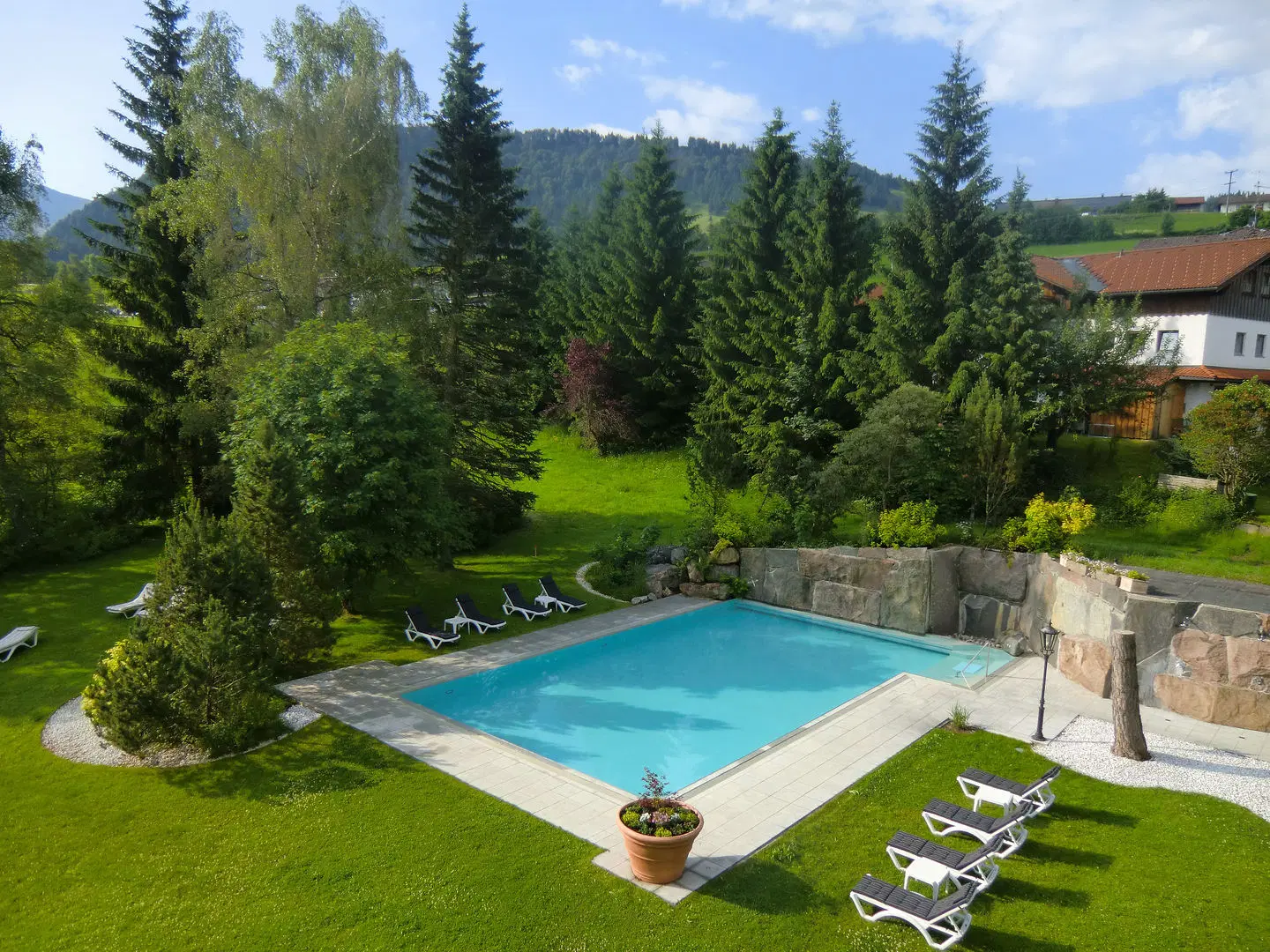 Golf & Alpin Wellness Resort Hotel Ludwig Royal OUTDOOR_POOL