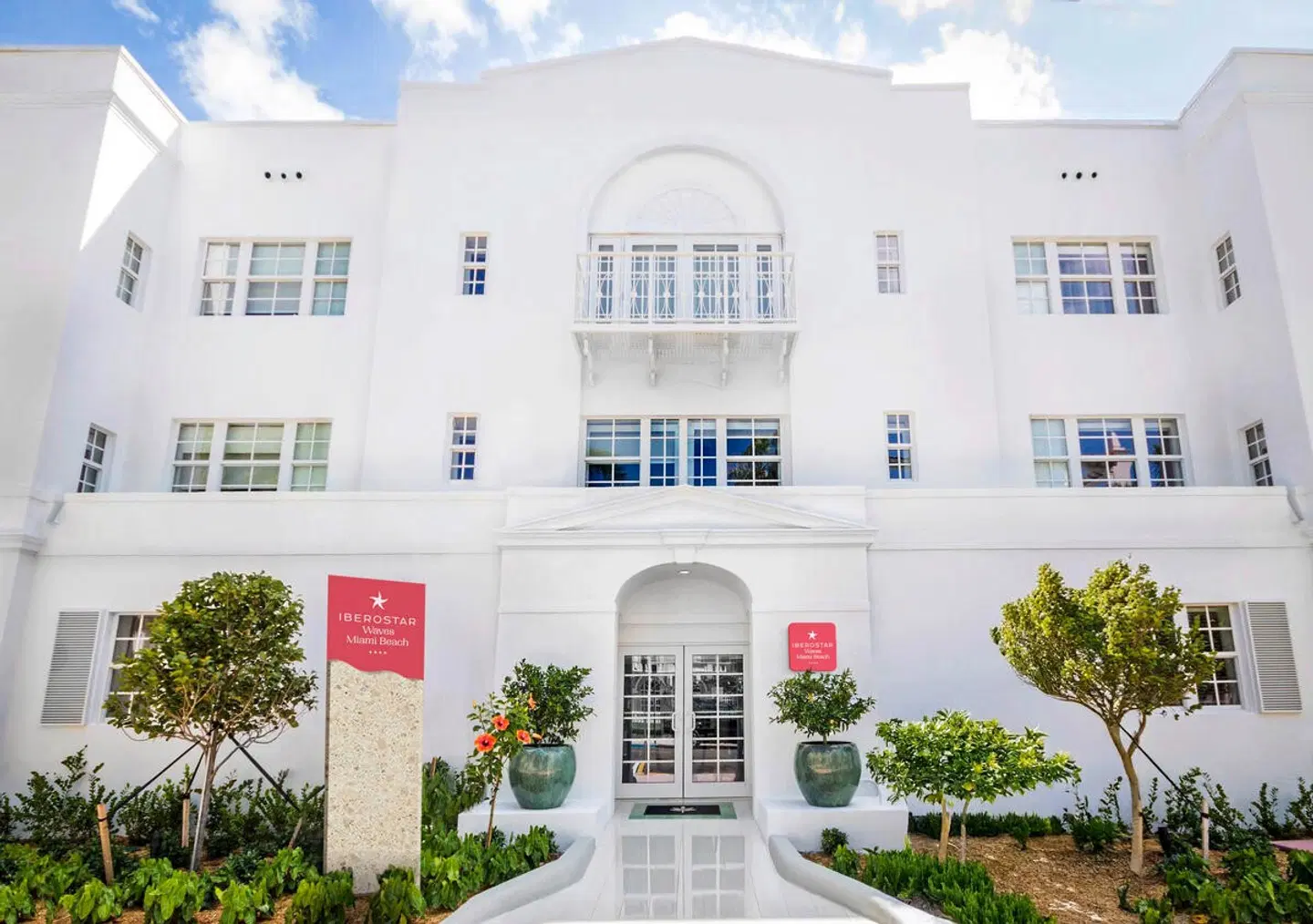 Iberostar Waves Miami Beach EXTERIOR
