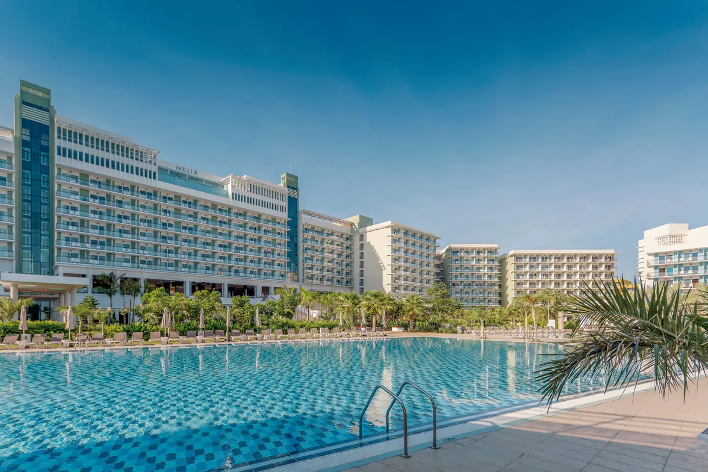 Meliá Internacional EXTERIOR