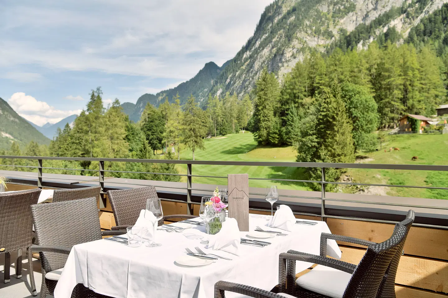 Sarotla Restaurant