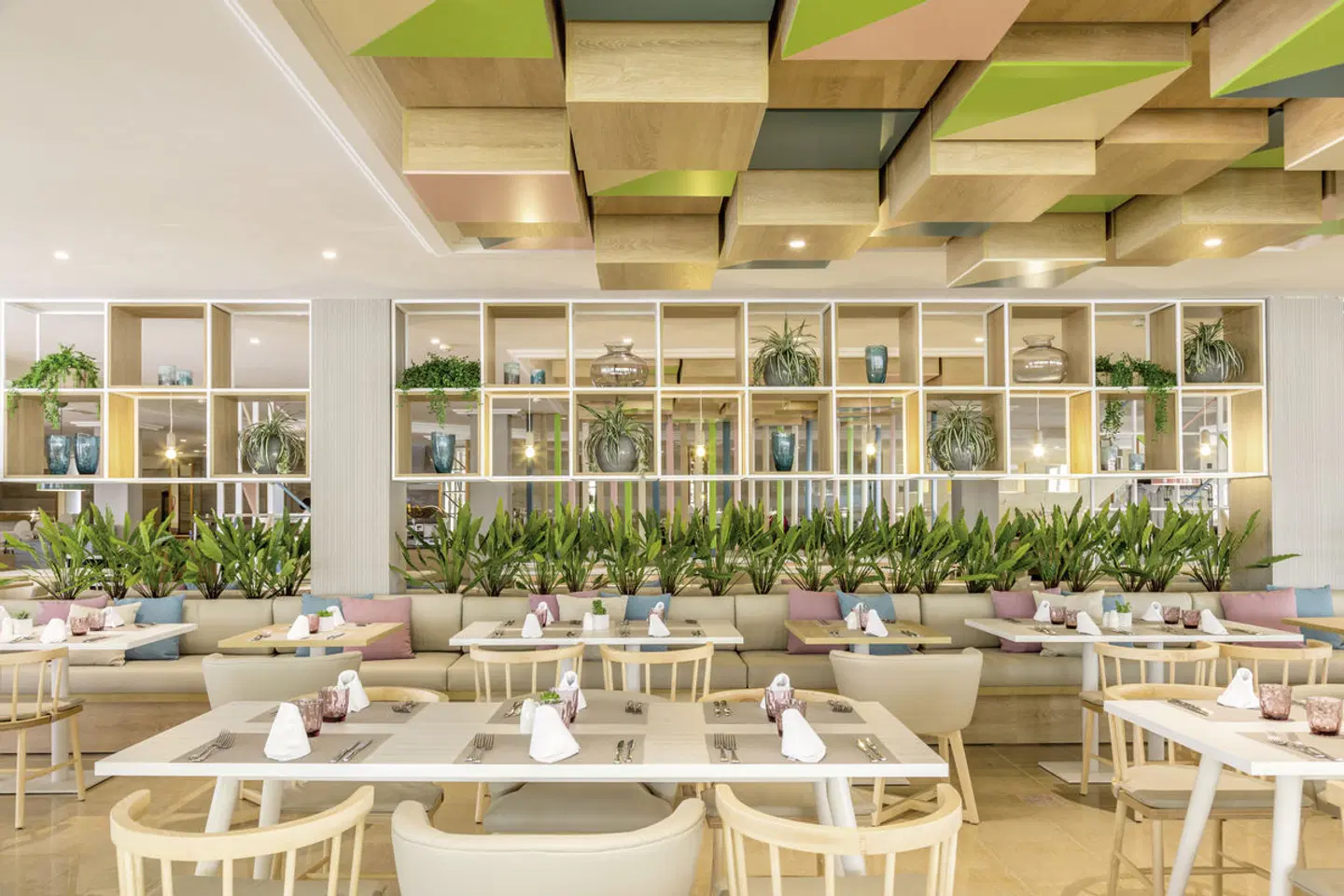 Zafiro Bahia Restaurant