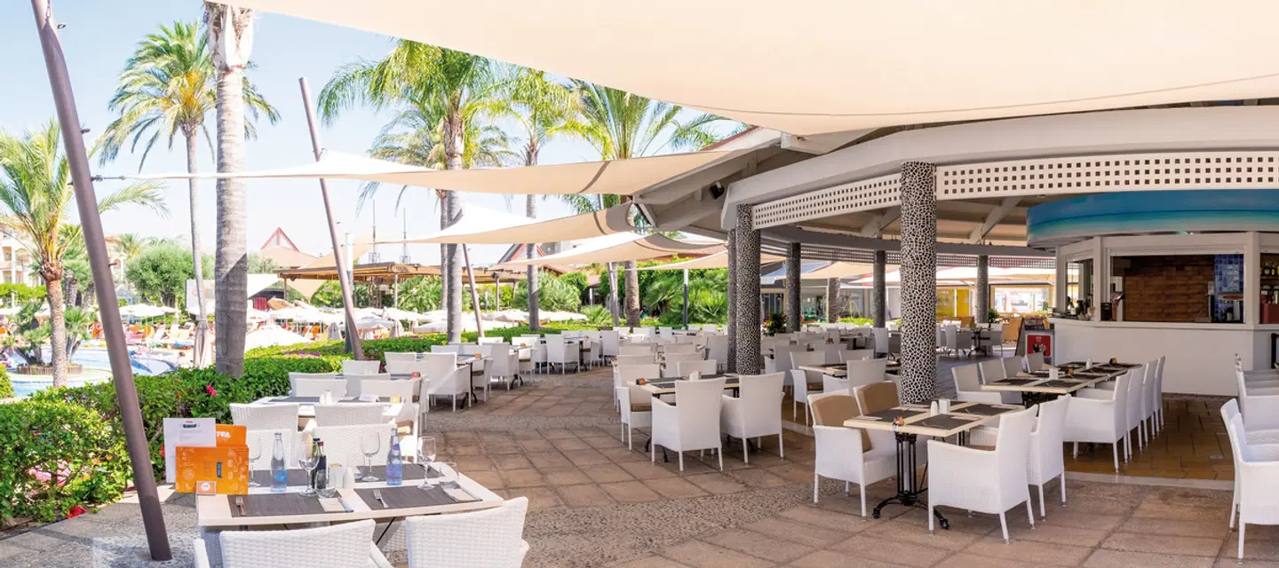 VIVA Blue & Spa Restaurant