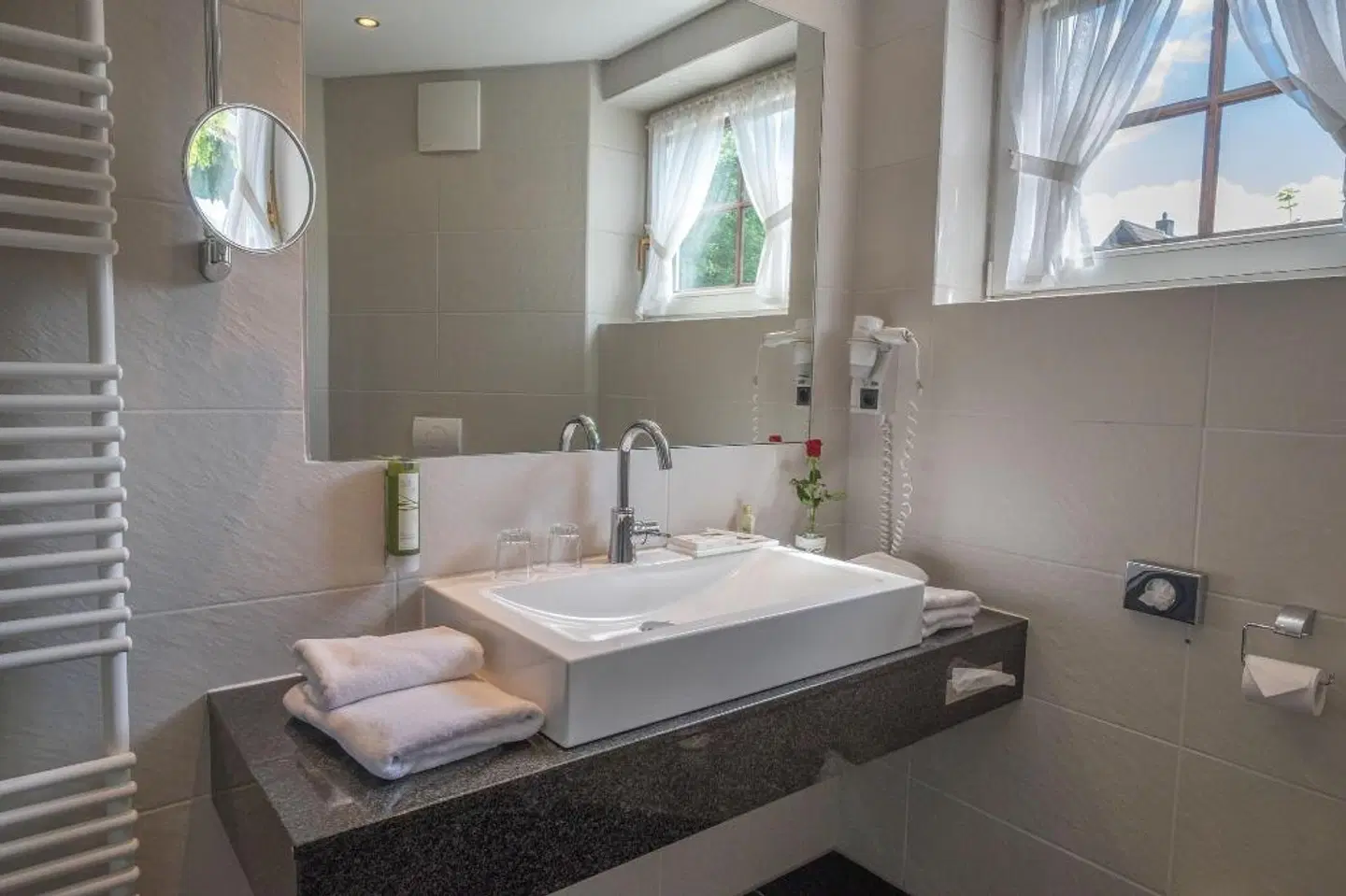 Hotel Walpurgishof Badezimmer