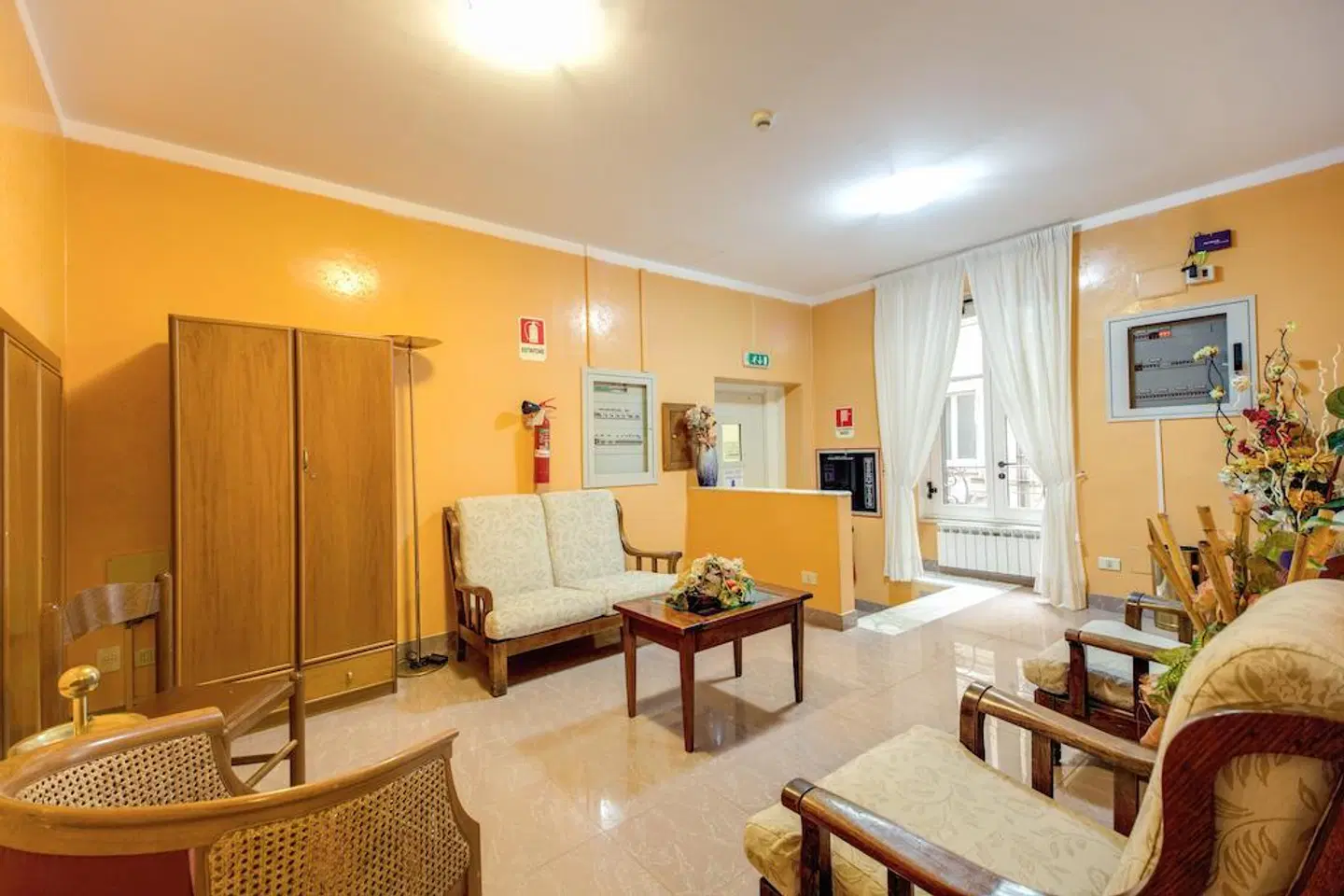 Hotel Milo LOUNGE_LOBBY