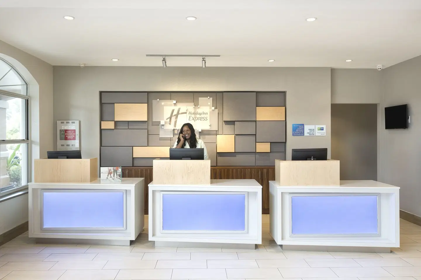Holiday Inn Express & Suites S Lake Buena Vista MODEL_IMPRESSION