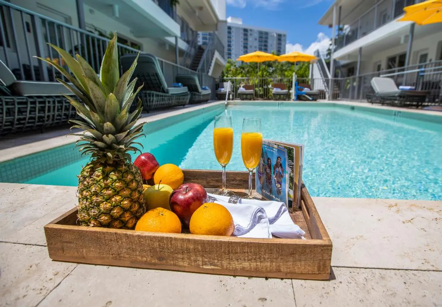 Waterside Hotel OUTDOOR_POOL