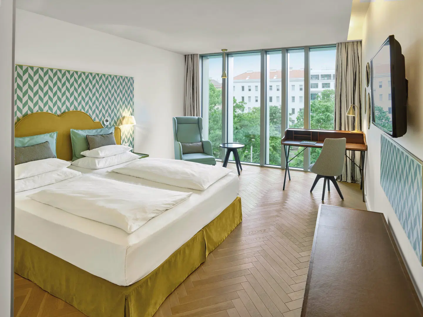 Crown Plaza Vienna ROOM_EXAMPLE