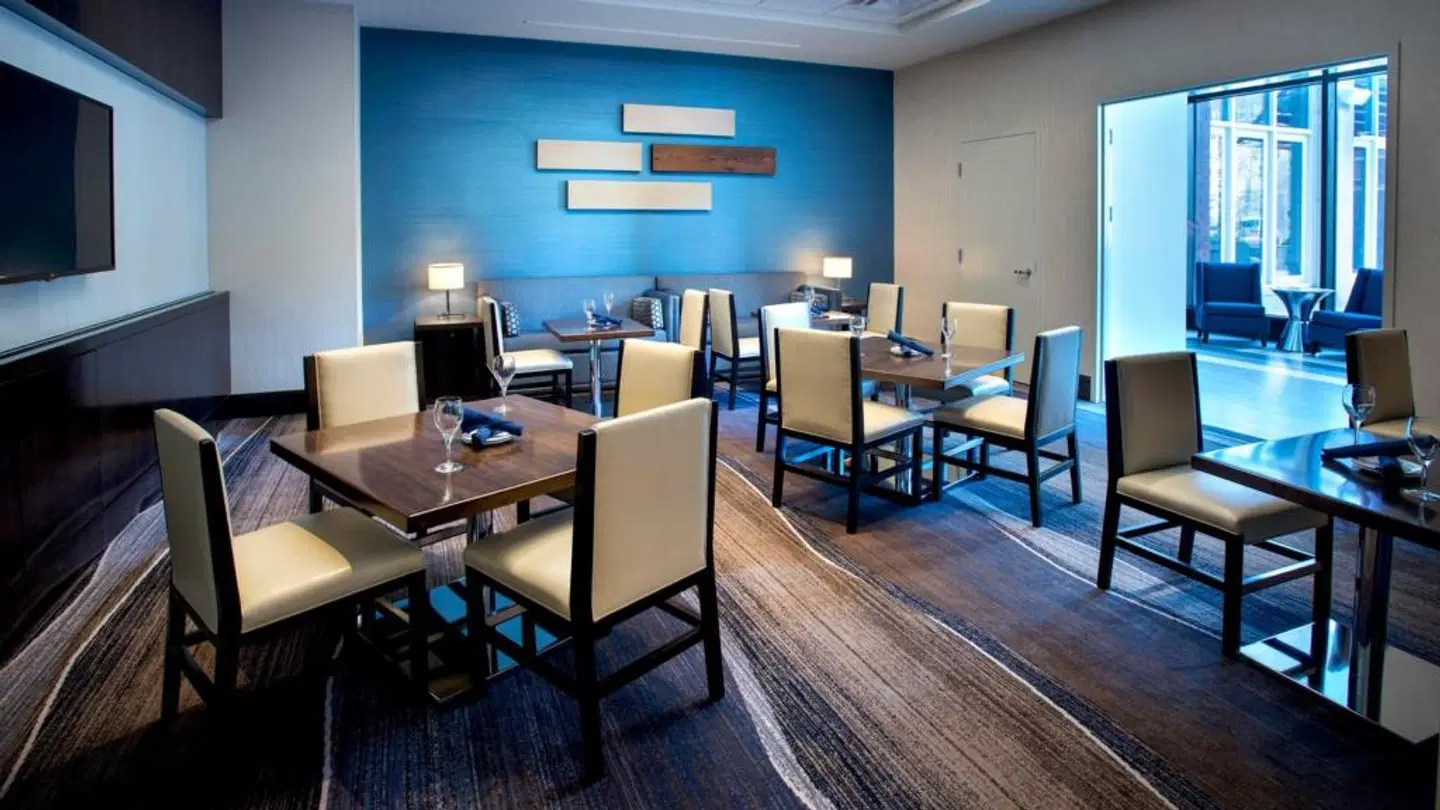 Boston Marriott Cambridge ROOM_EXAMPLE