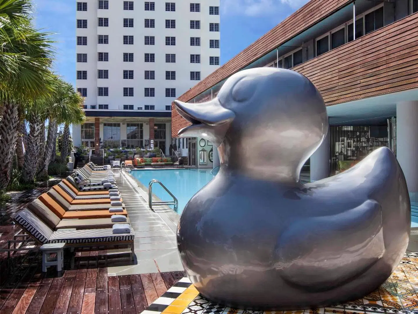 SLS South Beach OUTDOOR_POOL