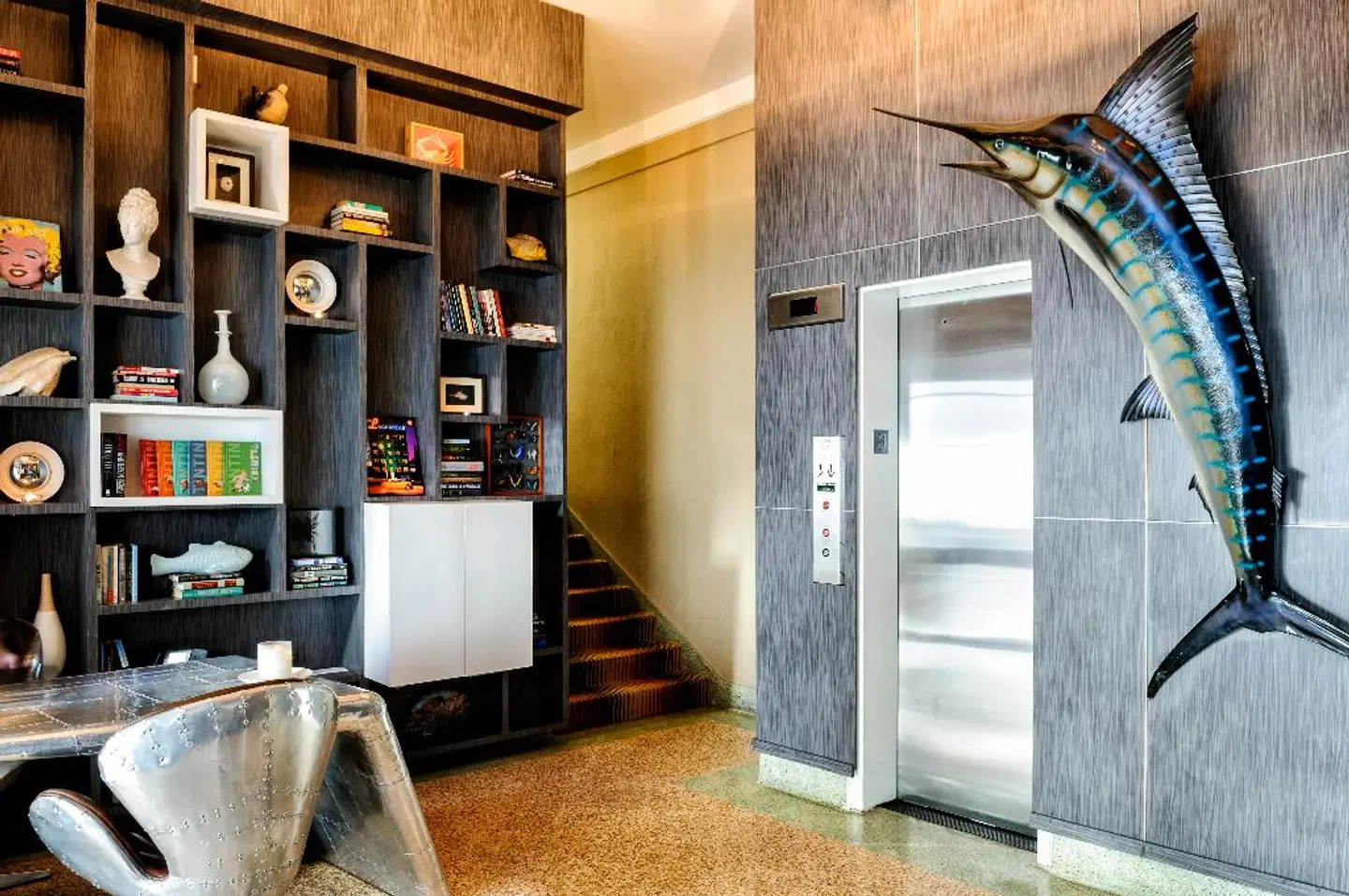 Lincoln Arms Suites ROOM_EXAMPLE