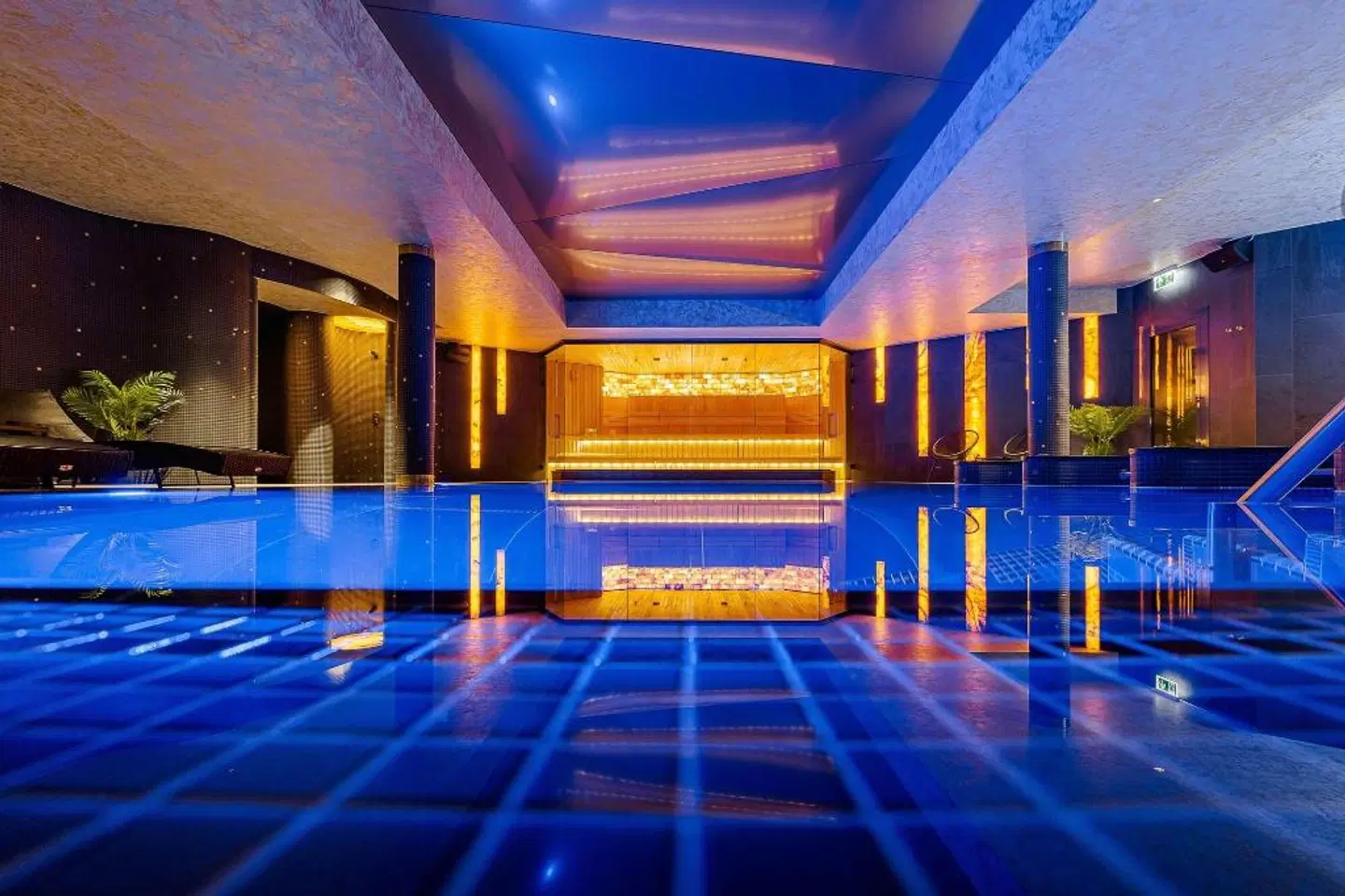 VICTORIA Hotel Klaip'da Hallenbad