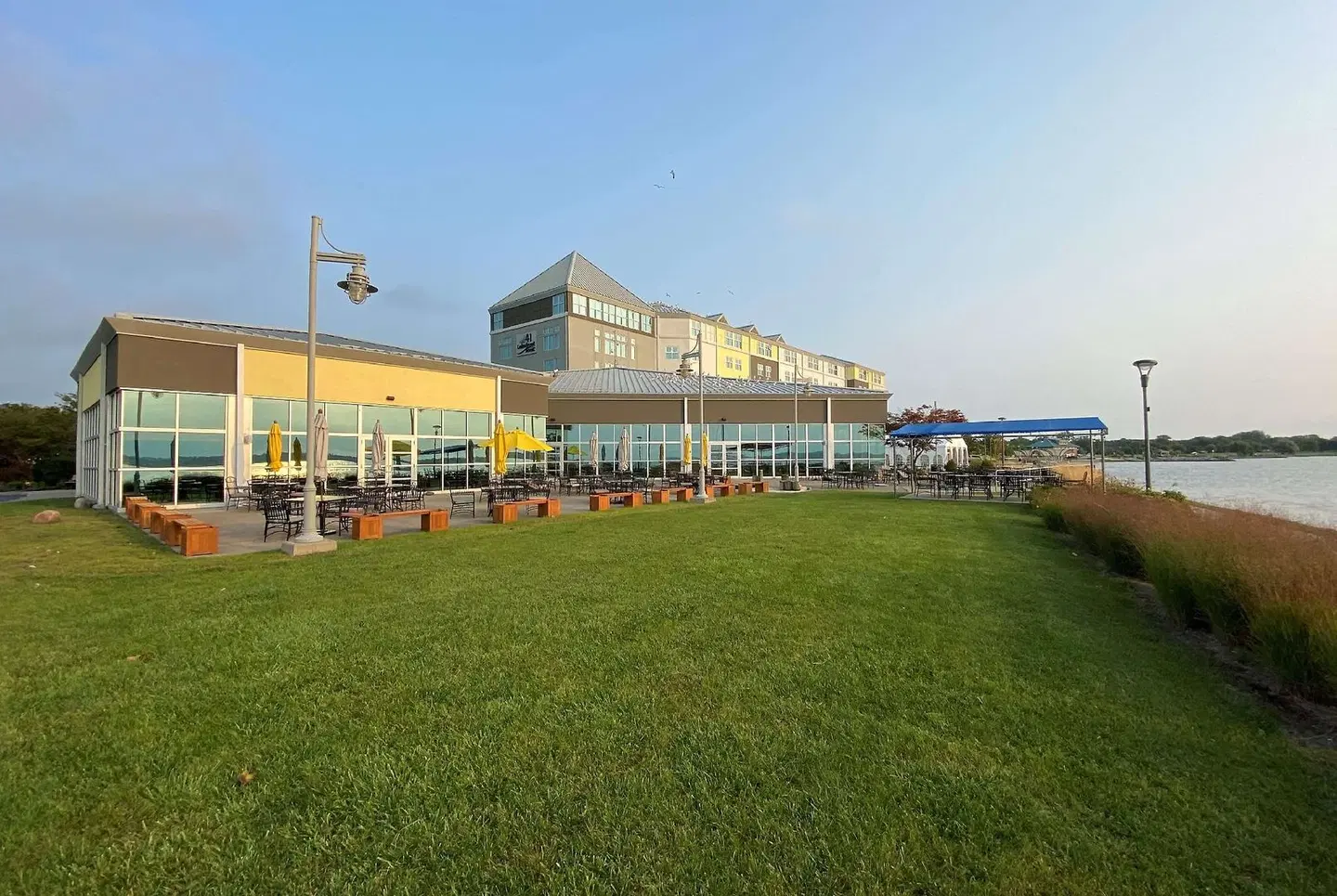 41 Lakefront Hotel, Trademark Collection By Wyndham EXTERIOR