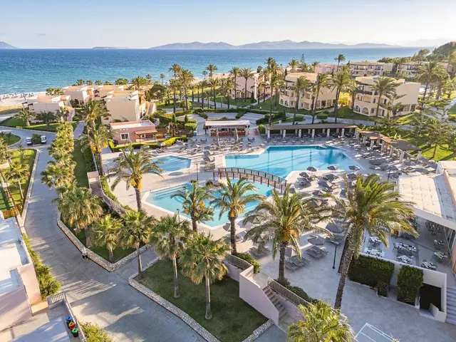 Horizon Beach Resort EXTERIOR