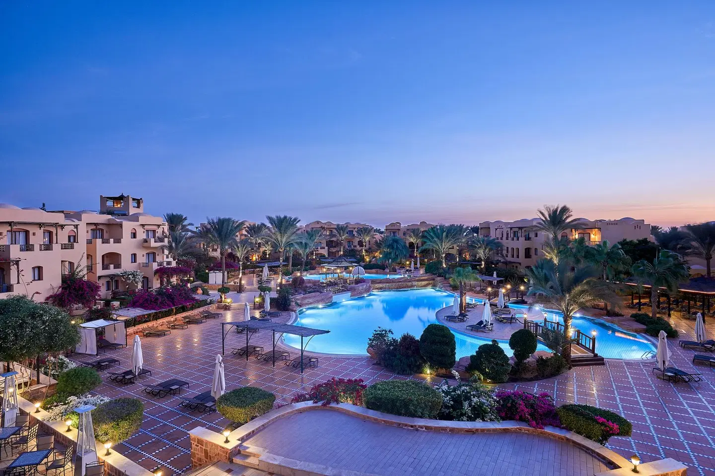Steigenberger Coraya Beach OUTDOOR_POOL