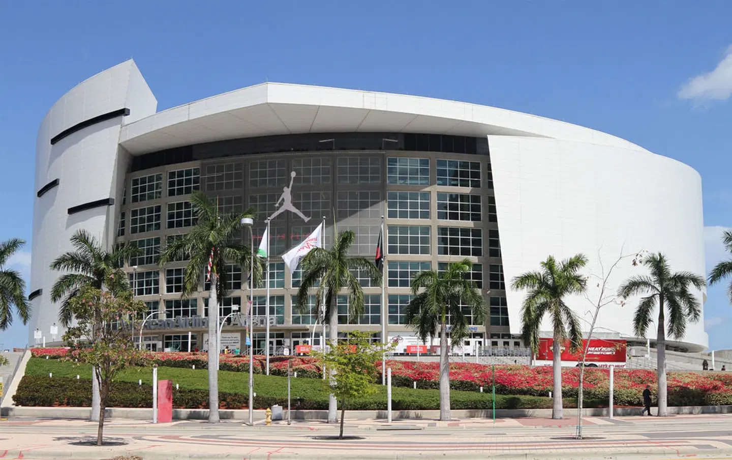 Pestana South Beach Hotel EXTERIOR