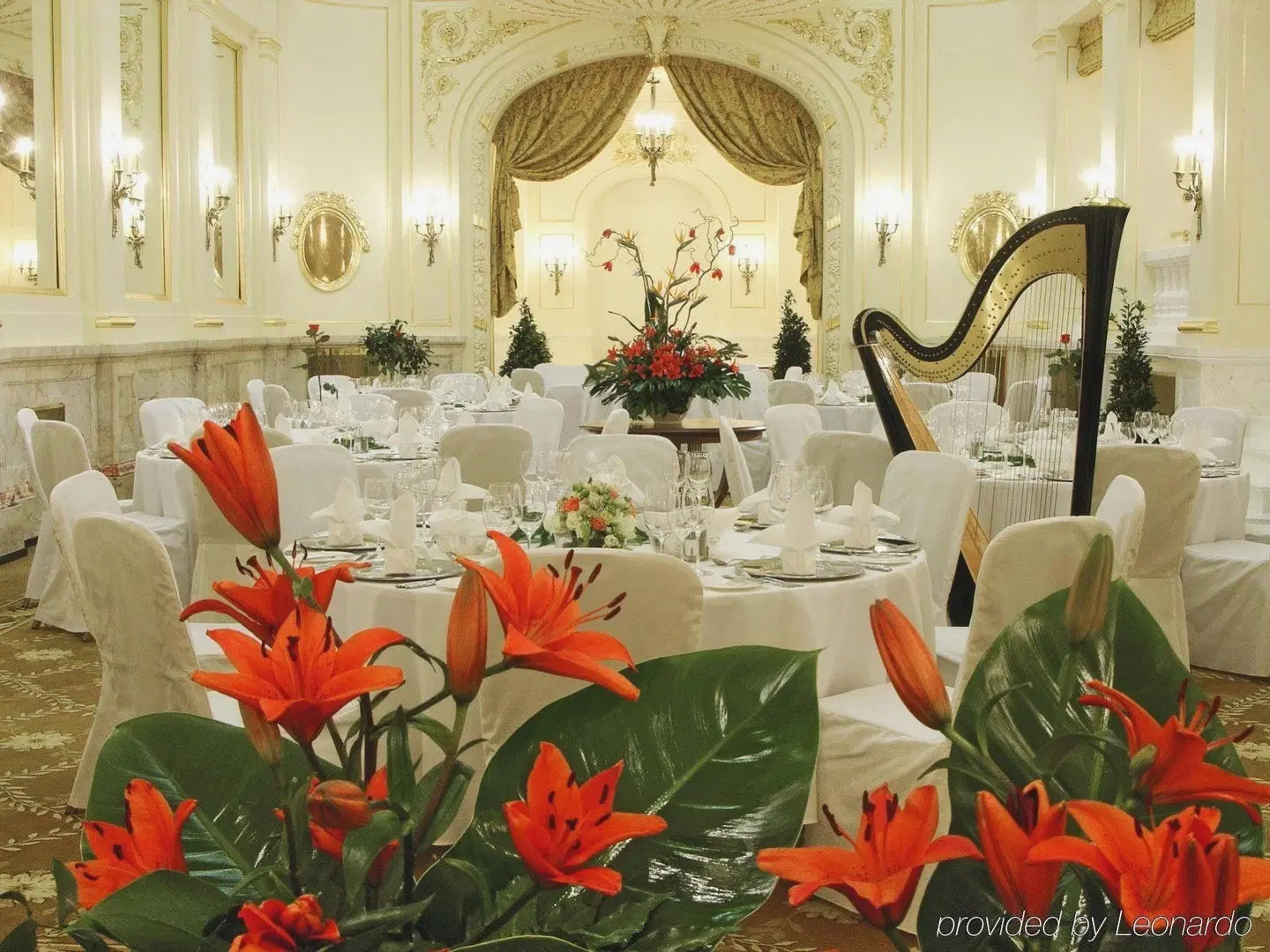 Polonia Palace Restaurant