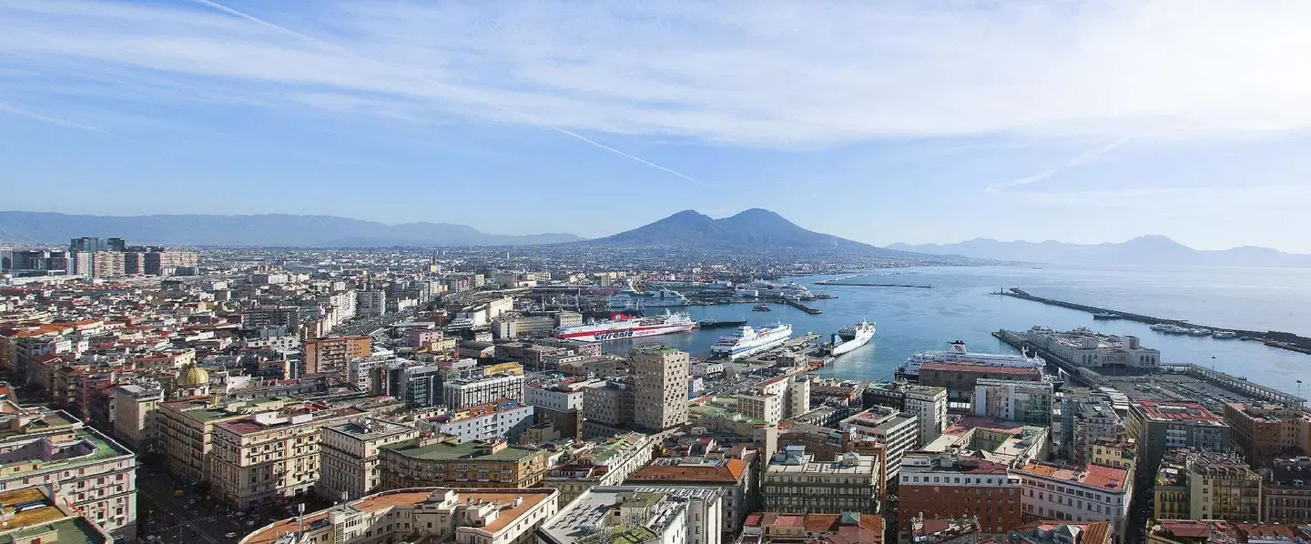 NH Napoli Panorama Terrasse