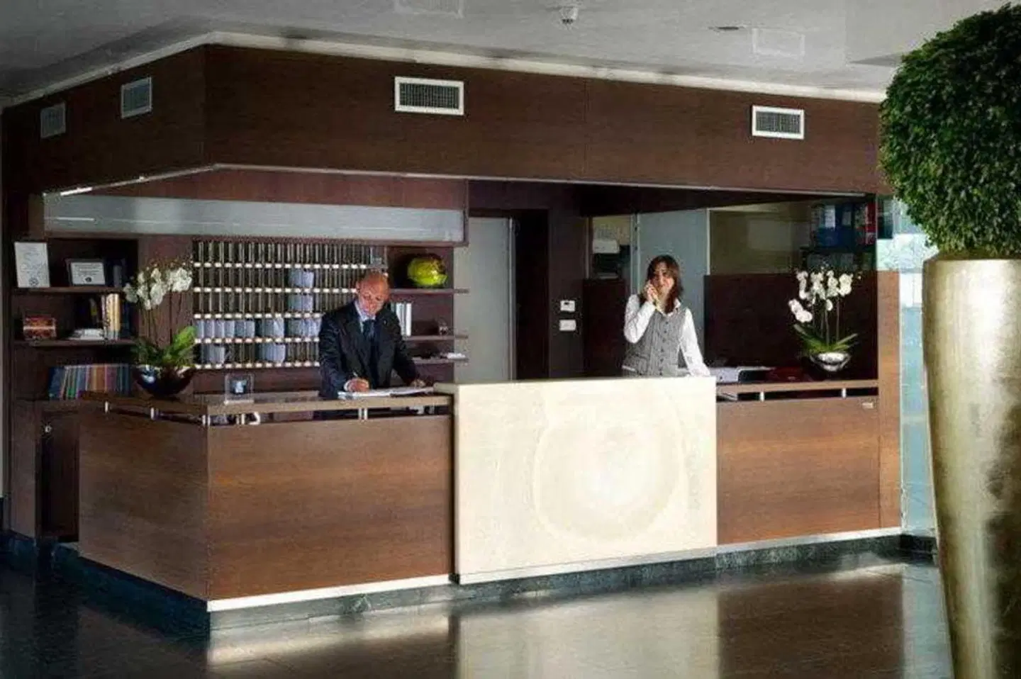 Villa Pace Park Hotel Bolognese LOUNGE_LOBBY