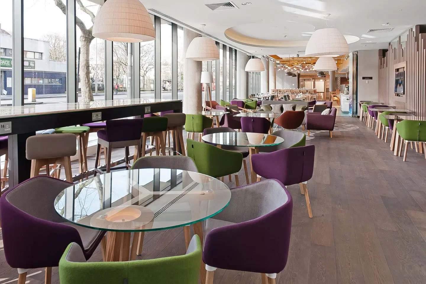 Hampton by Hilton London Waterloo LOUNGE_LOBBY