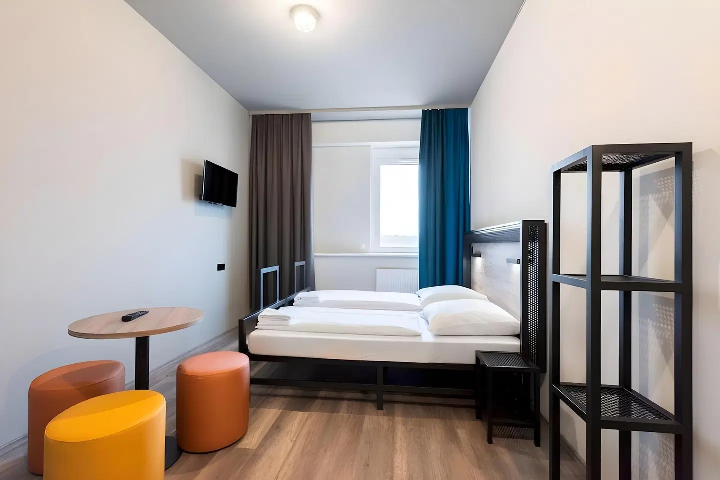 a&o Stuttgart City ROOM_EXAMPLE
