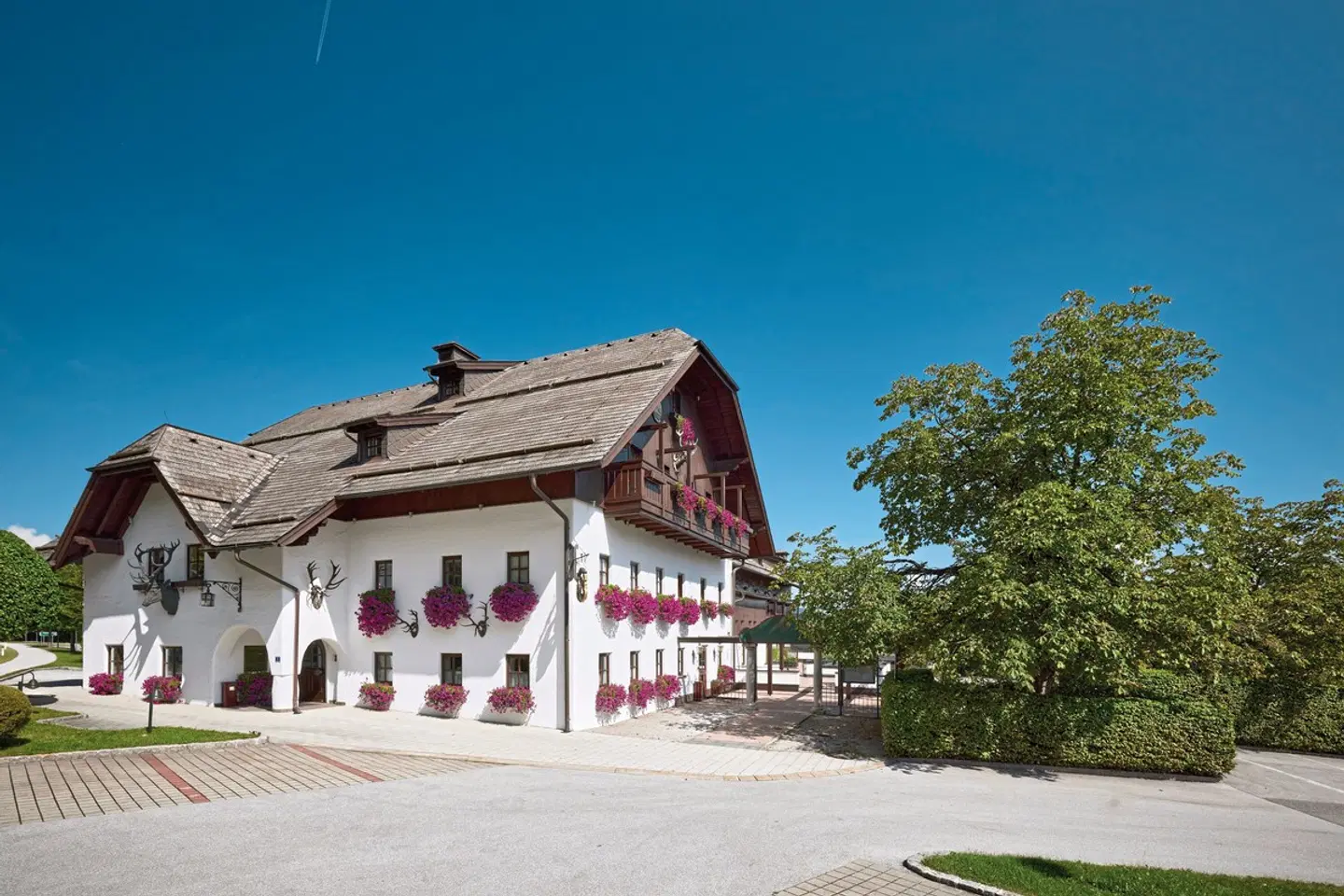 Arabella Jagdhof Resort am Fuschlsee, a Tribute Portfolio Hotel EXTERIOR
