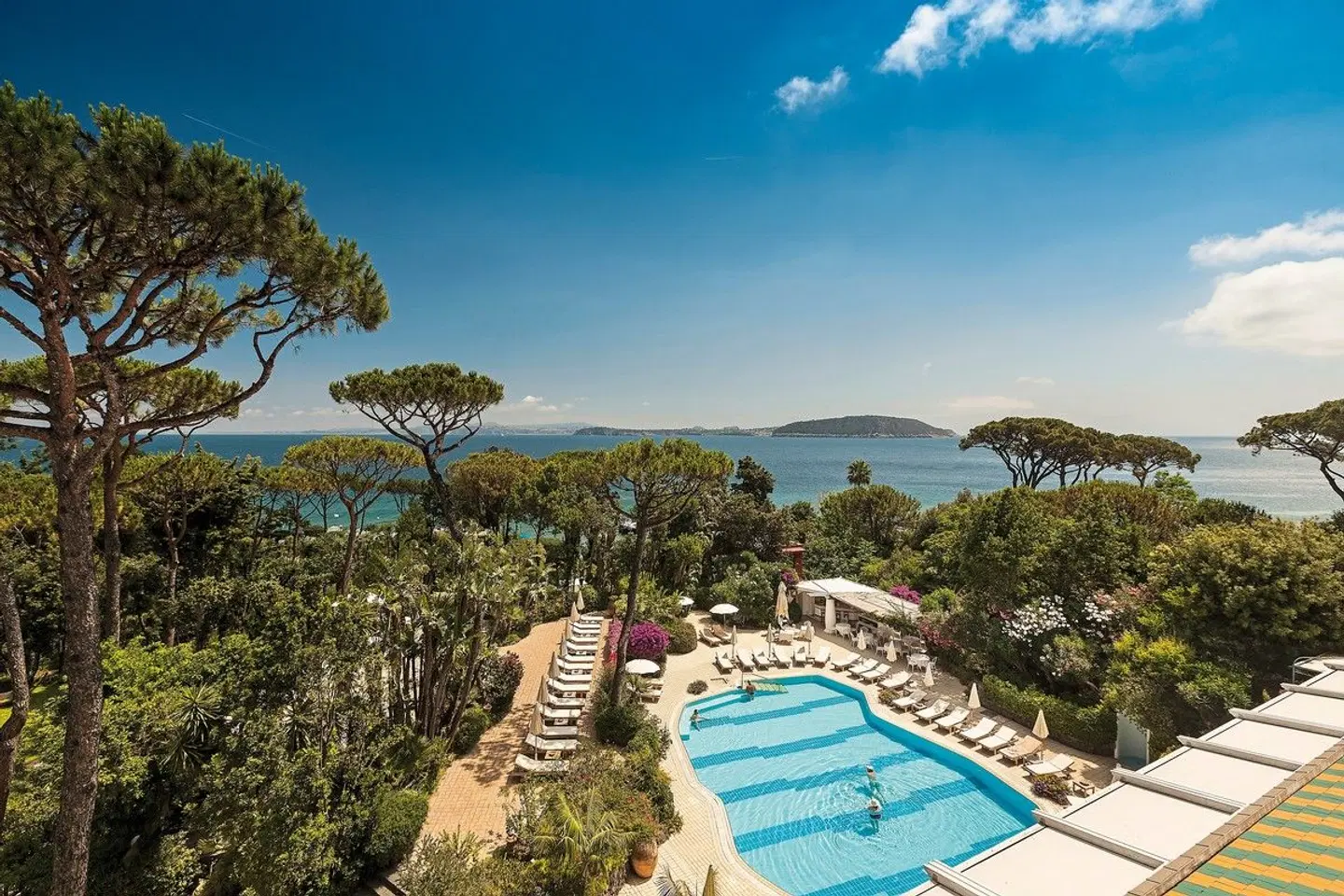 Excelsior Belvedere Hotel & Spa OUTDOOR_POOL
