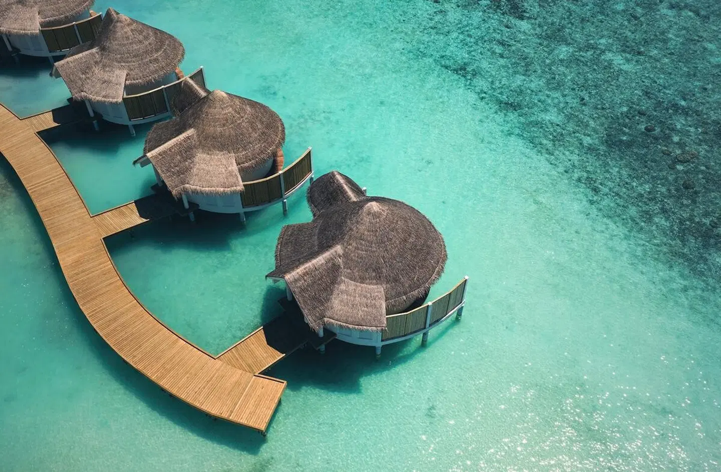 RAH GILI MALDIVES OUTDOOR_POOL