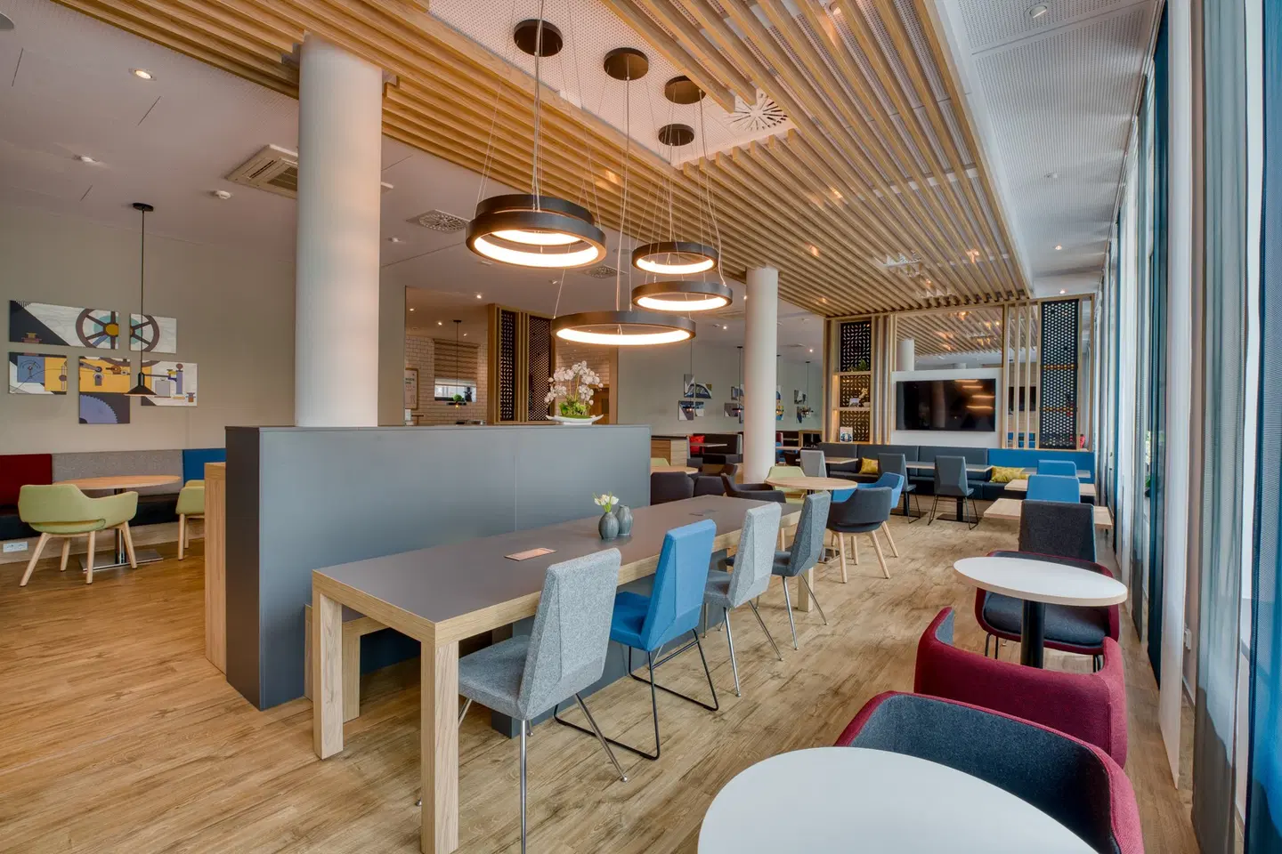 Holiday Inn Express Fulda by IHG Bar