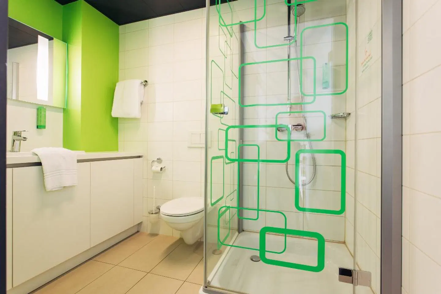 harry's home Linz Urfahr Badezimmer